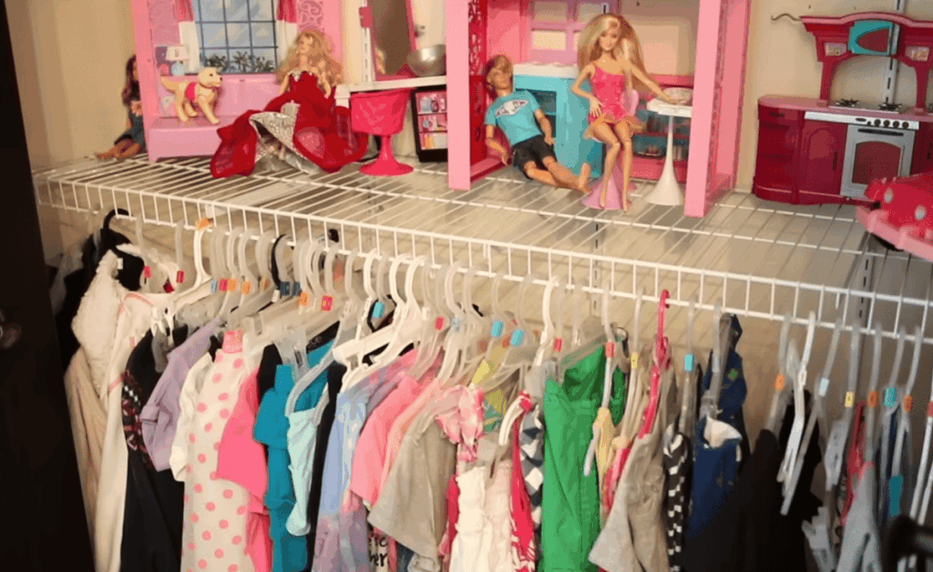 Incorporating Storage and Multi-Functional Furniture