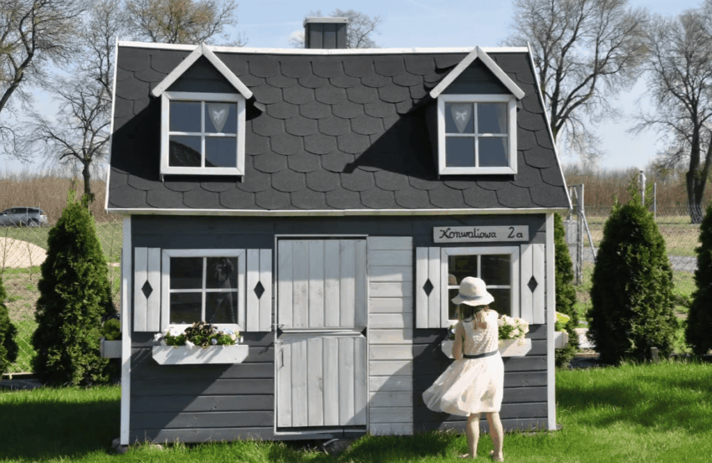 A World of Outdoor Fun: An Introduction to Playhouse Furniture